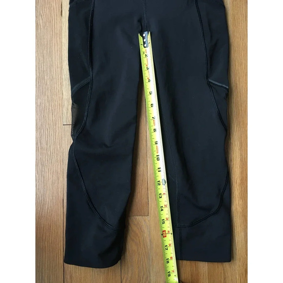 Lululemon Home Stretch Crop 19” Medium Rise Size 4 - Picture 2 of 7